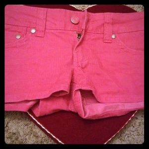 🎀Pink booty Jean shorts🎀